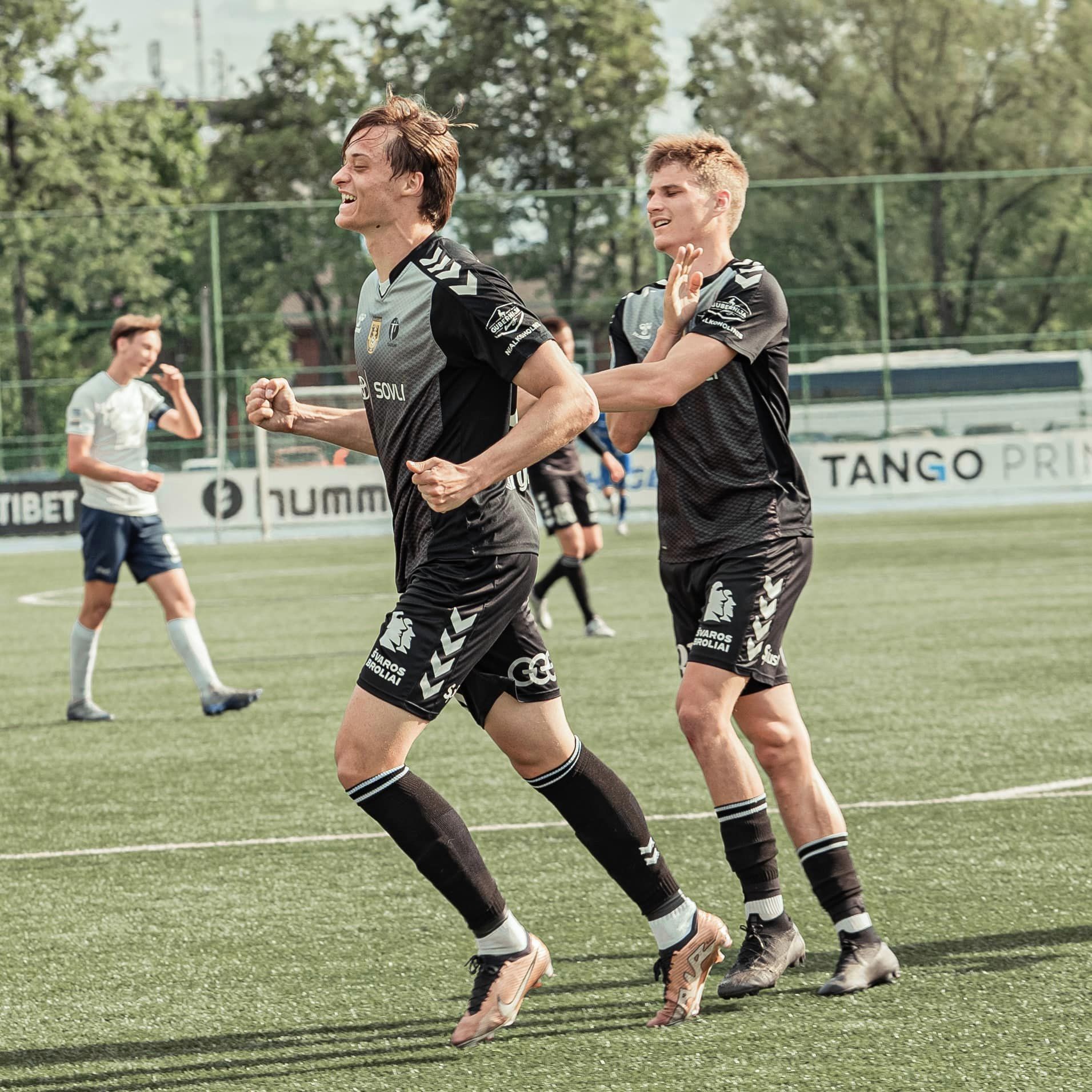 Read more about the article Lietuvos vaikinų iki 21 metų rinktinėje – 3 šiauliečiai